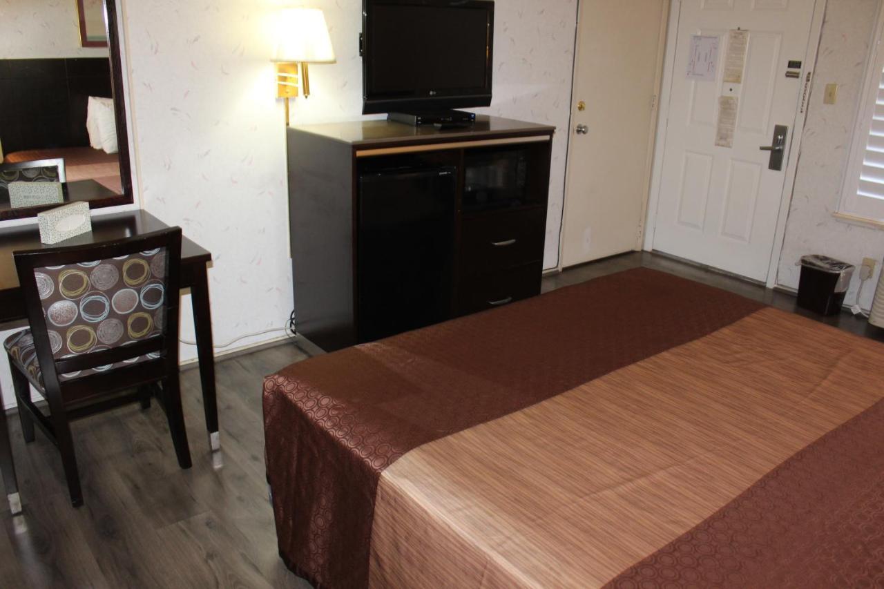 Motel Budget Redwood (adults Only) 2*
